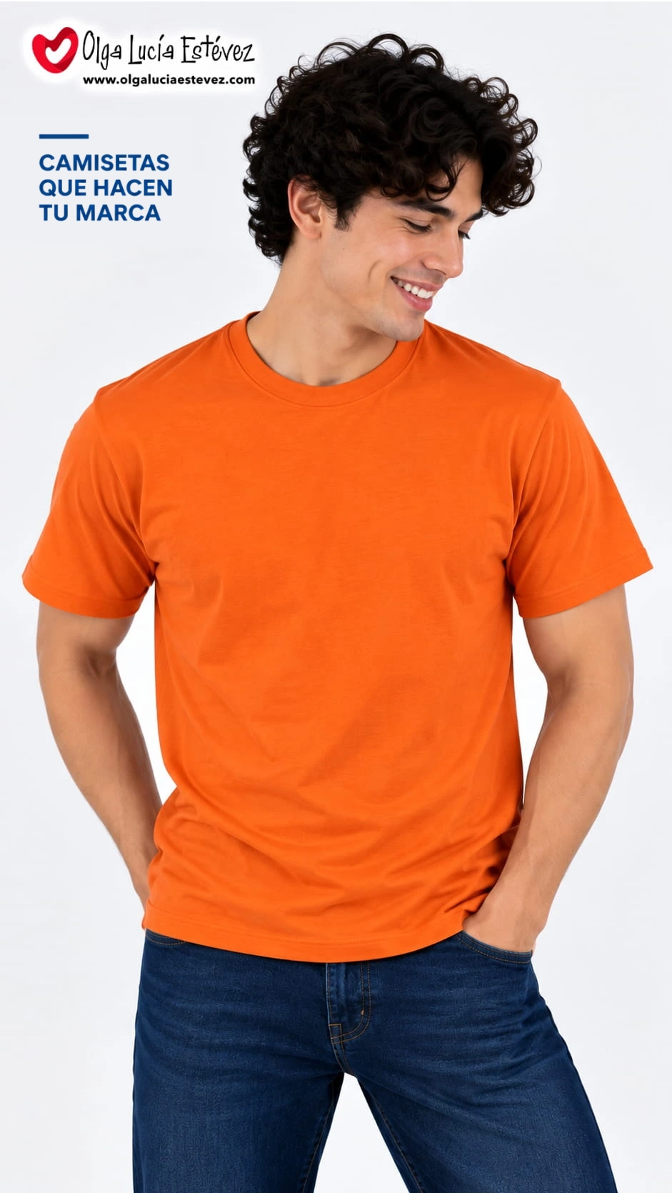 Camiseta t-shirt corporativa color naranja en algodón para identidad visual y dotación empresarial en Bogotá