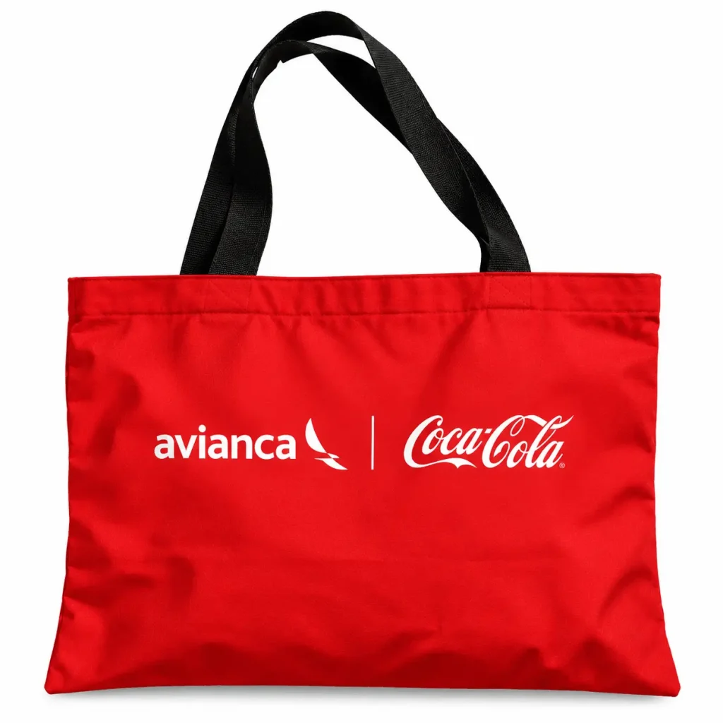 Bolsa tote navideña corporativa roja de Coca-Cola para dotaciones de fin de año